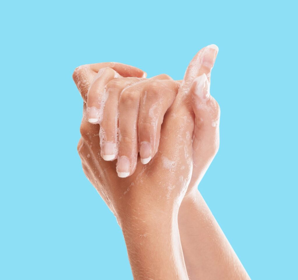 Manikúra PEARL • Luxury Beauty salon Manikúra Praha - Pearl Luxury Beauty Salon - Kosmetický salon Praha