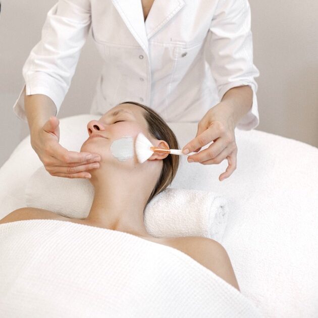 Kosmetika PEARL • Luxury Beauty salon image1 35 e1750316902264 PEARL • Luxury Beauty salon